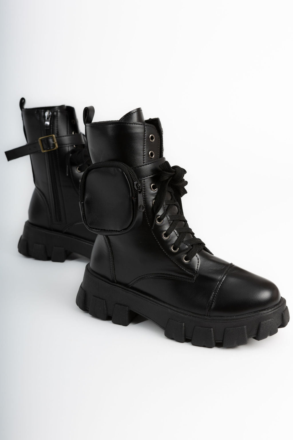 Black Boots With Removable Pockets