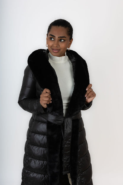 Black Puffer Coat With Faux Fur